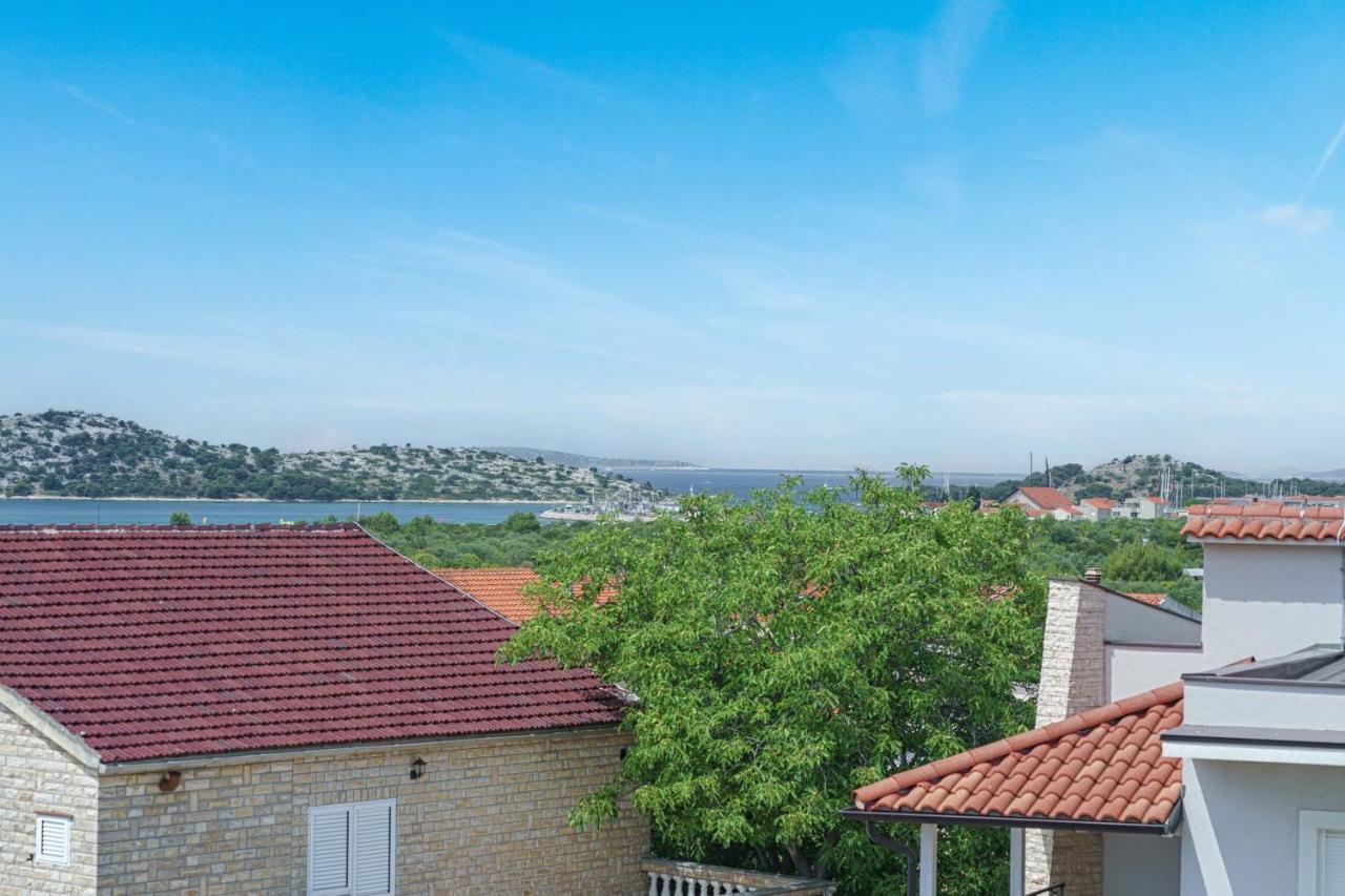 Apartments Miskovic Vodice Exterior photo