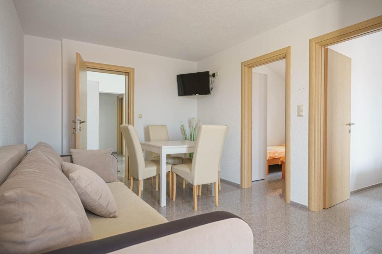 Apartments Miskovic Vodice Exterior photo